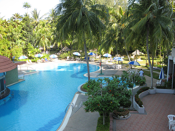 海外ウエディング 海外挙式 マレーシアウエディング　ペナン島ホテルのプール