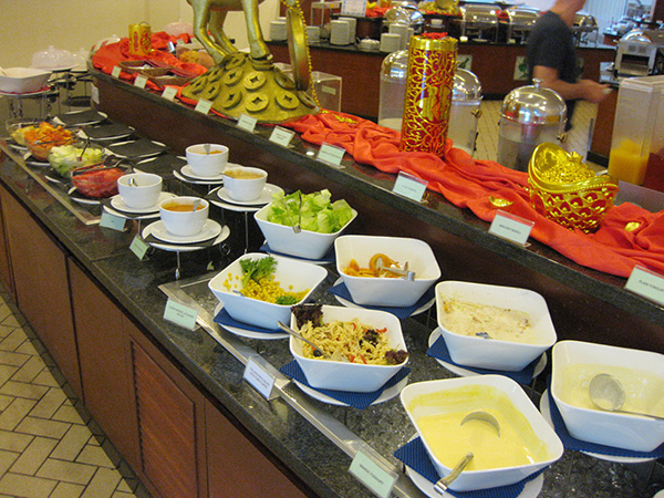 海外ウエディング 海外挙式 マレーシアウエディング　ペナン島ホテルの朝食バイキング
