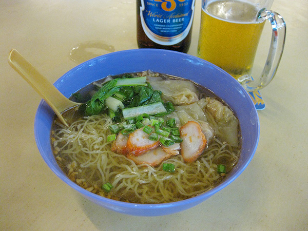 スープ有りワンタン・ミー