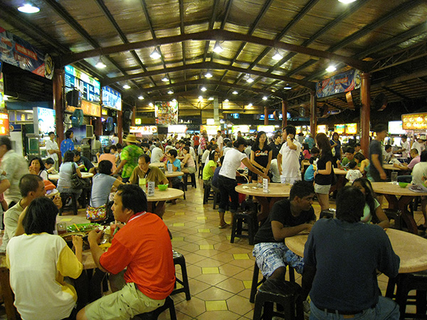 海外ウエディング、海外挙式　マレーシアウエディング　マレーシアのフードコート