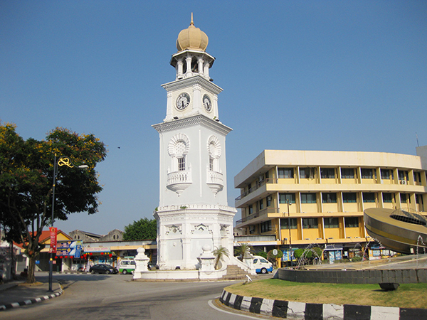 ヴィクトリア・メモリアル時計台