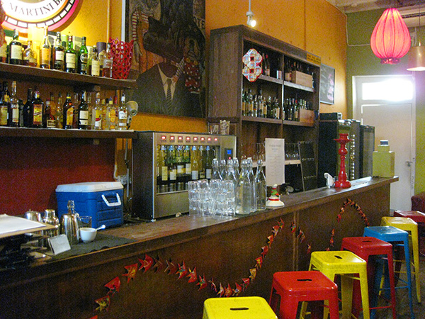 海外ウエディング、海外挙式のマレーシアウエディングペナン島のCHINA HOUSE チャイナハウスのBarカウンター
