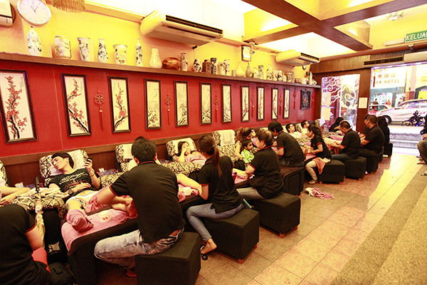 海外ウエディング、海外挙式 マレーシアウエディングの「カサミアブライダル」　クアラルンプールのマッサージ店